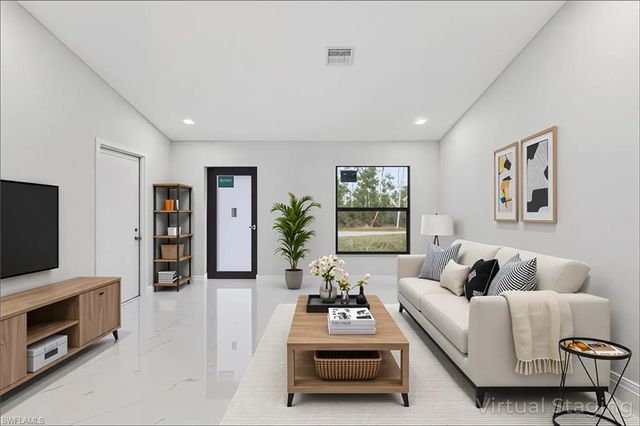 575 Beach AVE S, Lehigh Acres, FL 33974