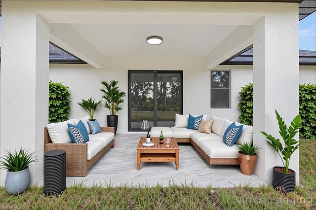 575 Beach AVE S, Lehigh Acres, FL 33974