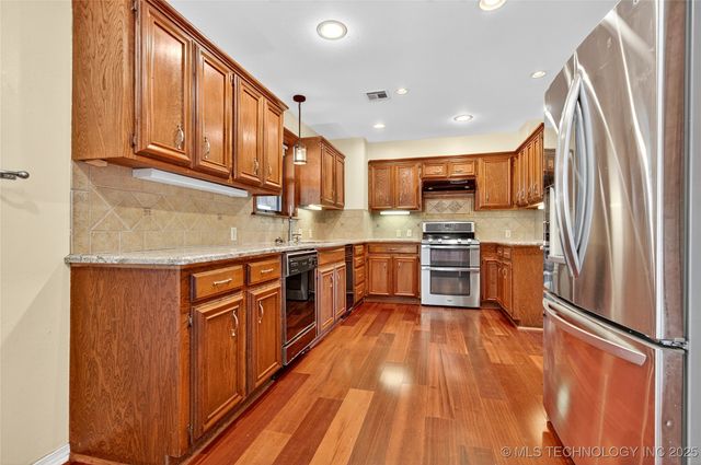 275 Turkey Creek Road, Bartlesville, OK 74006