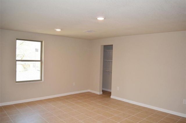 3007 Grovey Street B, Houston, TX 77026