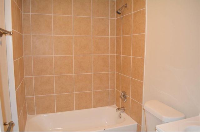3007 Grovey Street B, Houston, TX 77026