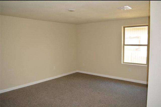3007 Grovey Street B, Houston, TX 77026
