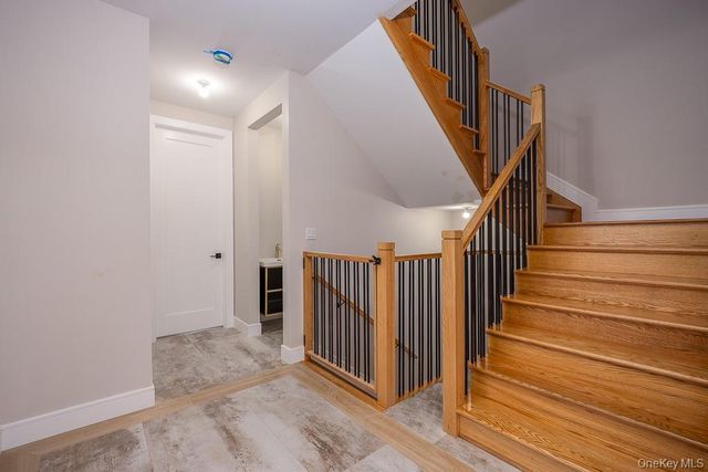 15 Old Nyack Turnpike 201, Monsey, NY 10952