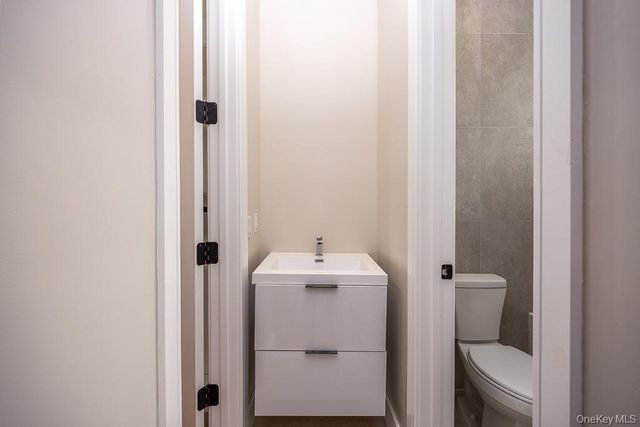 15 Old Nyack Turnpike 201, Monsey, NY 10952