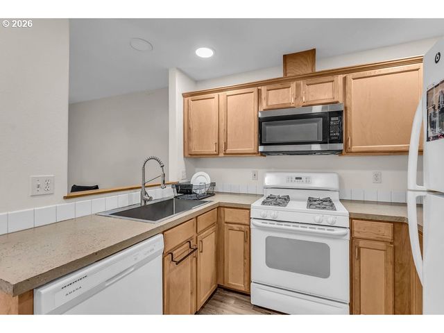 15469 Sw BYGONES Ct, Beaverton, OR 97007
