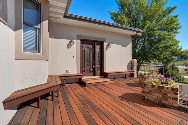 1621 NICKEL ST, Rapid City, SD 57702