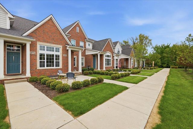 45766 Aragon Lane 85, Canton, MI 48187