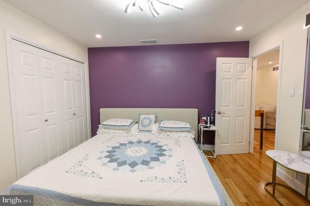 2210 GREENWOOD RD, Allentown, PA 18103