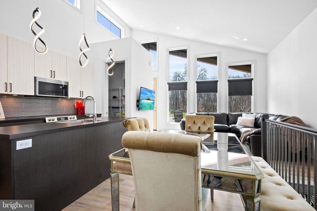 59 CLOVER DR, Myerstown, PA 17067