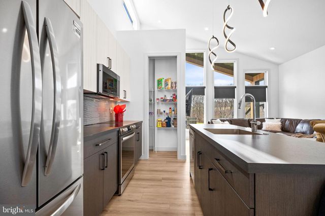 59 CLOVER DR, Myerstown, PA 17067