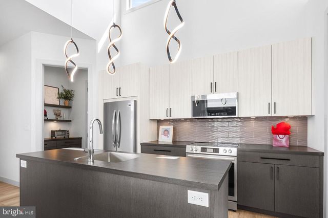 59 CLOVER DR, Myerstown, PA 17067