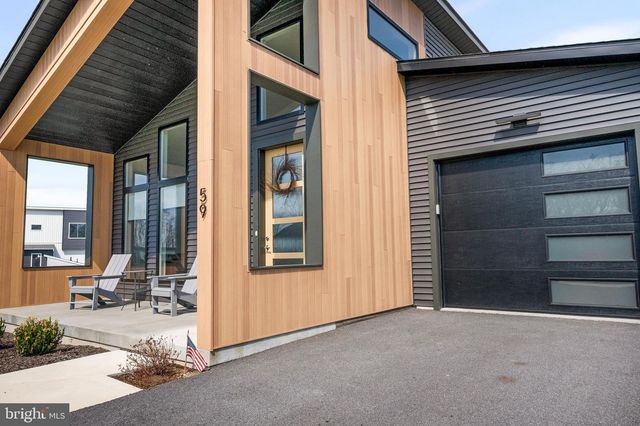 59 CLOVER DR, Myerstown, PA 17067