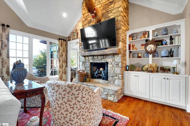 209 Courtside Trail, Travelers Rest, SC 29690