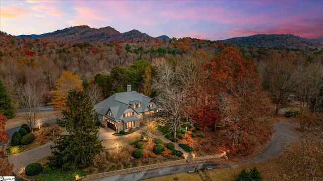 209 Courtside Trail, Travelers Rest, SC 29690