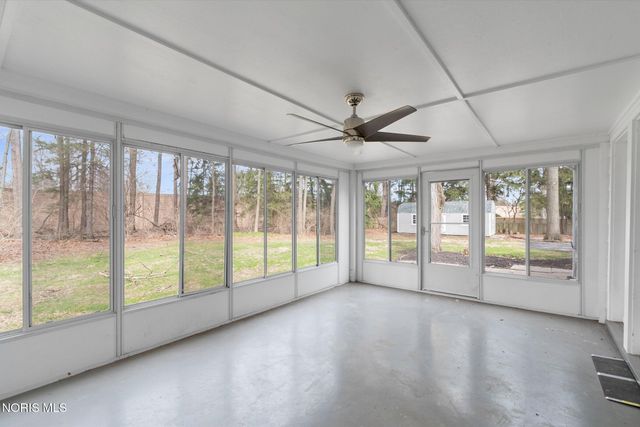 4906 Pine Ridge Road, Toledo, OH 43615