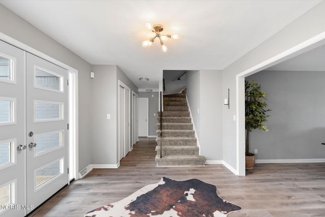 4906 Pine Ridge Road, Toledo, OH 43615