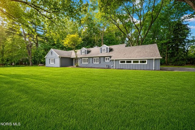 4906 Pine Ridge Road, Toledo, OH 43615