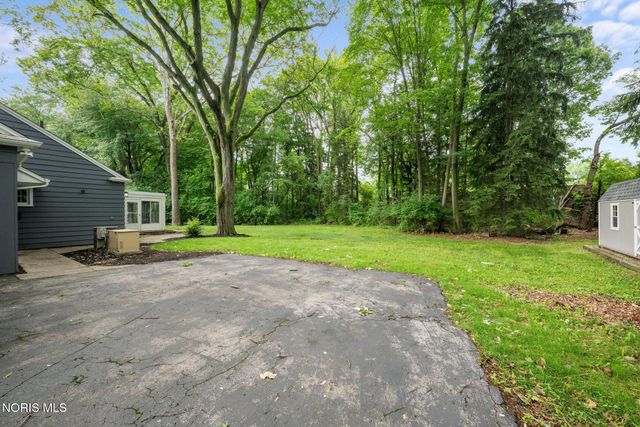 4906 Pine Ridge Road, Toledo, OH 43615
