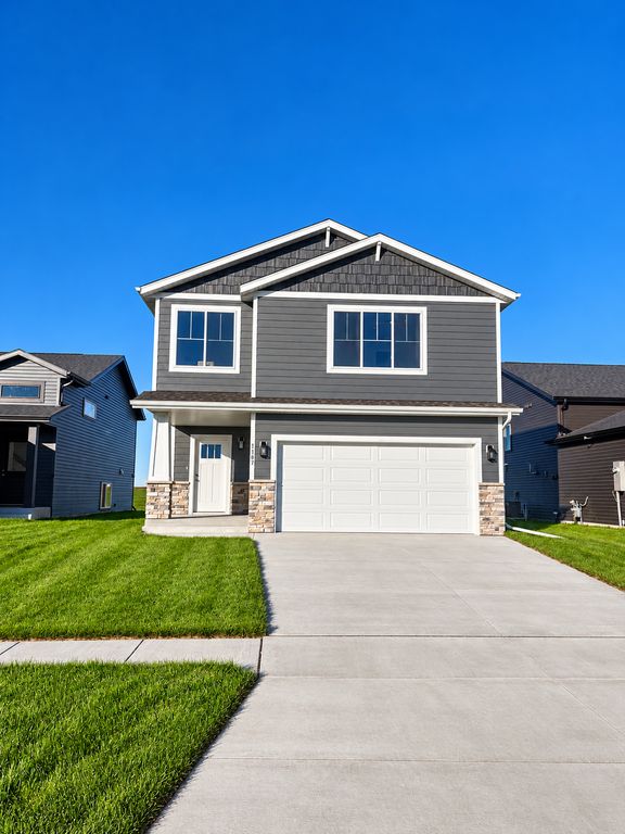1187 Rachel Drive W, West Fargo, ND 58078 — exterior