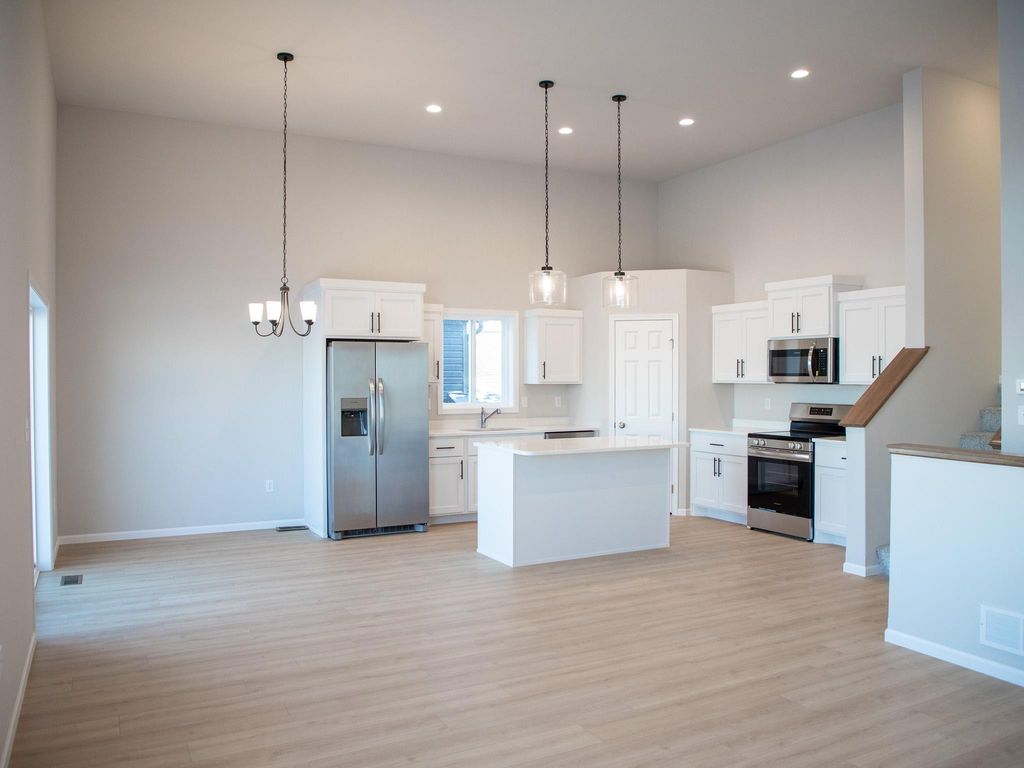 1187 Rachel Drive W, West Fargo, ND 58078 — photo 5