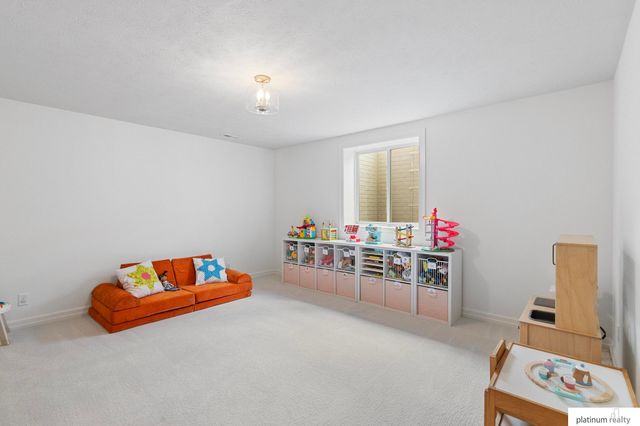 11704 S 119th Street, Papillion, NE 68046