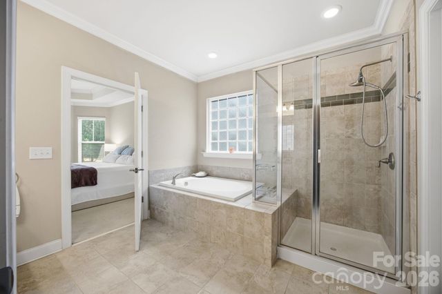 16024 Oxford Glenn Drive, Huntersville, NC 28078