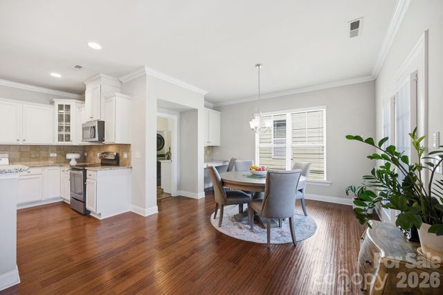 16024 Oxford Glenn Drive, Huntersville, NC 28078