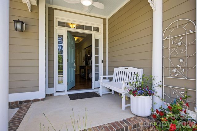 16024 Oxford Glenn Drive, Huntersville, NC 28078