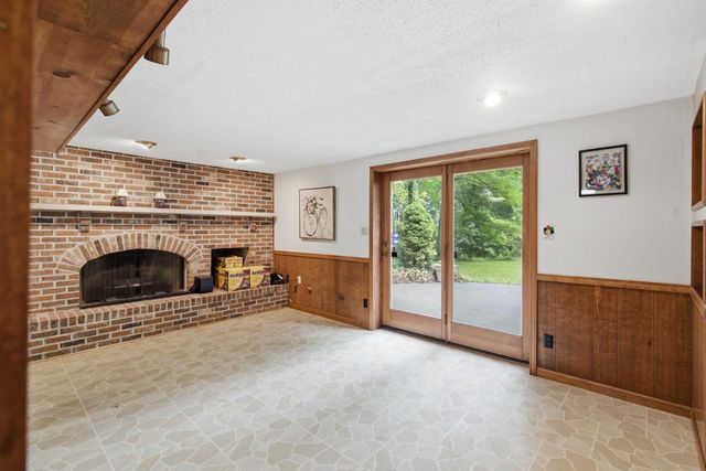 10425 E Q Avenue, Scotts, MI 49088