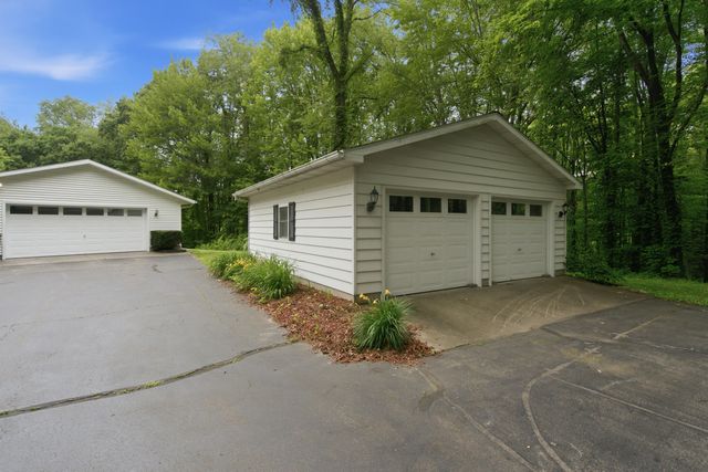 10425 E Q Avenue, Scotts, MI 49088