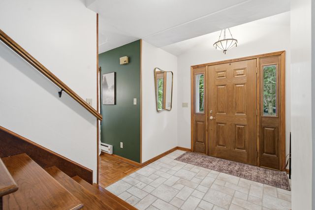 10425 E Q Avenue, Scotts, MI 49088