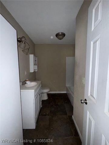 90637 S 4697 Road, Stilwell, OK 74960