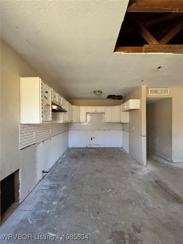 90637 S 4697 Road, Stilwell, OK 74960