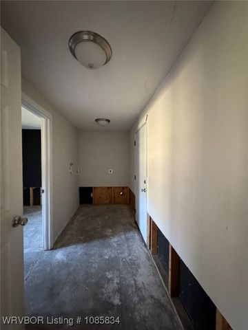 90637 S 4697 Road, Stilwell, OK 74960