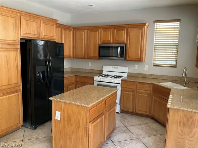 769 Feather Ridge Drive, Henderson, NV 89052