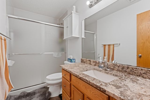 407 8th Street NW, Dodge Center, MN 55927