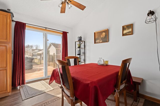 407 8th Street NW, Dodge Center, MN 55927