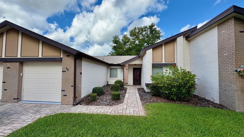 7291 LOCH NESS COURT, Weeki Wachee, FL 34613