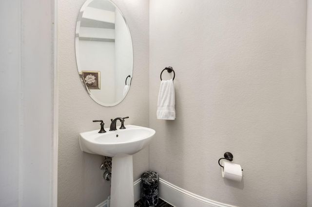 10211 Camden Garden Lane, Katy, TX 77494