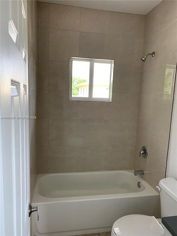 10231 SW 176th St, Miami, FL 33157