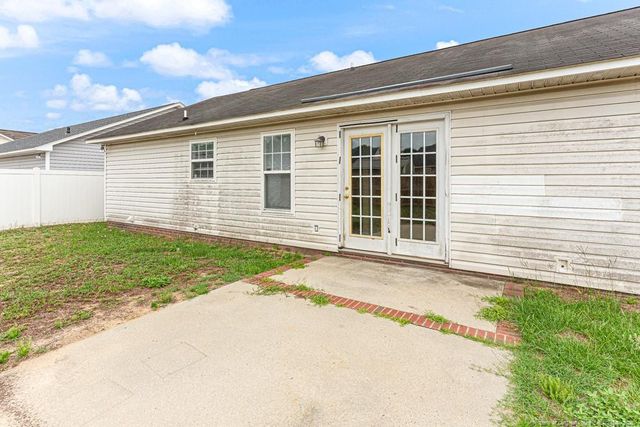 3620 Lismore Lane, Hope Mills, NC 28348