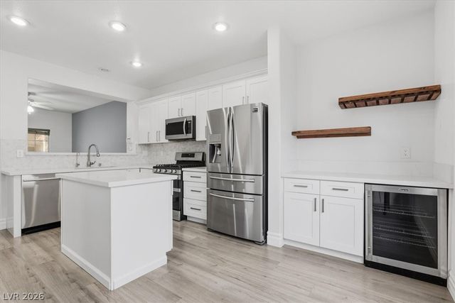 6346 Pebblecreek Lodge Way, Las Vegas, NV 89148