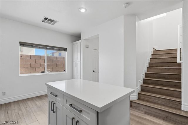 6346 Pebblecreek Lodge Way, Las Vegas, NV 89148