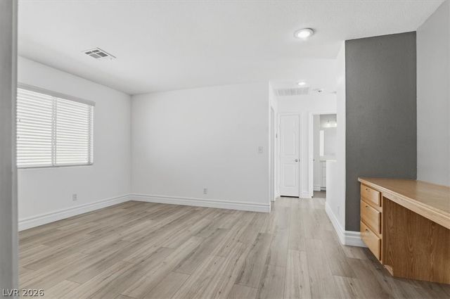 6346 Pebblecreek Lodge Way, Las Vegas, NV 89148