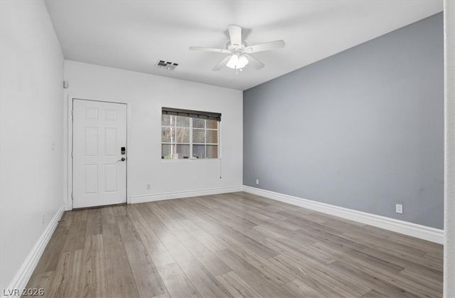 6346 Pebblecreek Lodge Way, Las Vegas, NV 89148