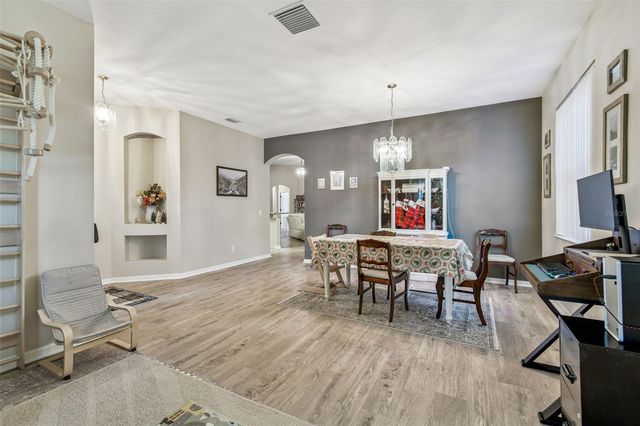 5911 PLUMMER SLADE COURT, Tampa, FL 33625