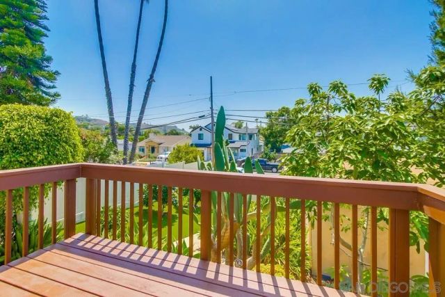 1712 Bervy St, San Diego, CA 92110