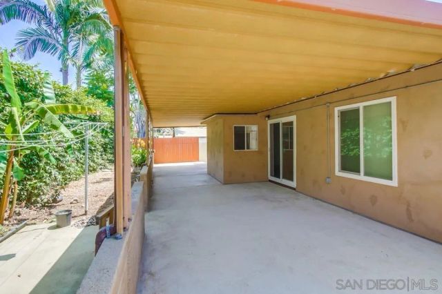 1712 Bervy St, San Diego, CA 92110