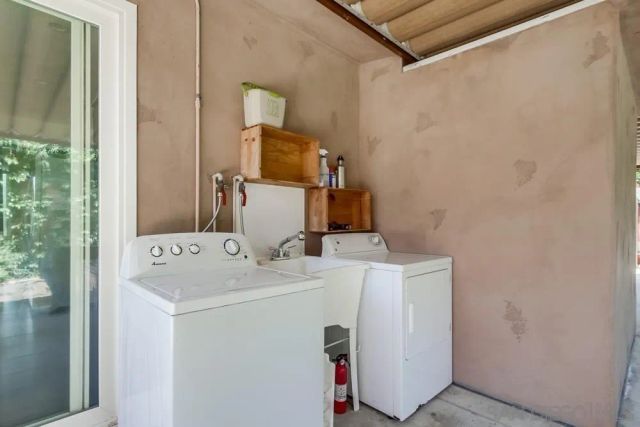 1712 Bervy St, San Diego, CA 92110