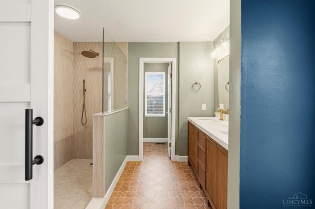 6580 Glen Arbor Drive, West Chester, OH 45069